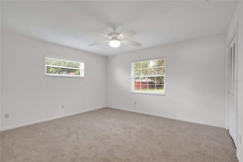 Casa en venta en Orlando, Florida, 3 dormitorios, 171.4 m2 № 1837592 - foto 24