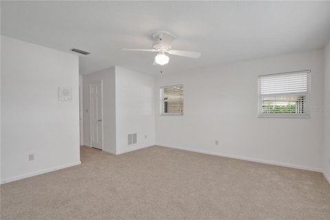 Casa en venta en Orlando, Florida, 3 dormitorios, 171.4 m2 № 1837592 - foto 23