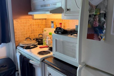 Condo in Margate, Florida, 1 bedroom  № 2250118 - photo 12