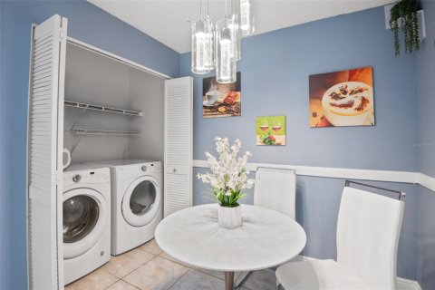 Купить кондоминиум в Сан-Сити-Центр, Флорида 8 комнат, 144.56м2, № 1912657 - фото 20