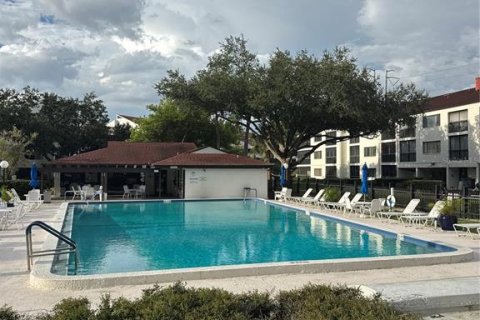 Copropriété à louer à Clearwater, Floride: 1 chambre, 71.07 m2 № 2308612 - photo 4
