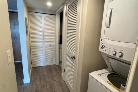 Copropriété à louer à Clearwater, Floride: 1 chambre, 71.07 m2 № 2308612 - photo 15