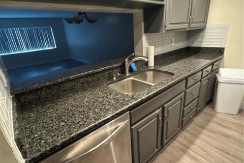 Copropriété à louer à Clearwater, Floride: 1 chambre, 71.07 m2 № 2308612 - photo 11
