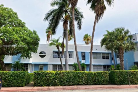 Снять в аренду кондоминиум в Майами-Бич, Флорида 1 спальня, 39.95м2, № 1898152 - фото 4