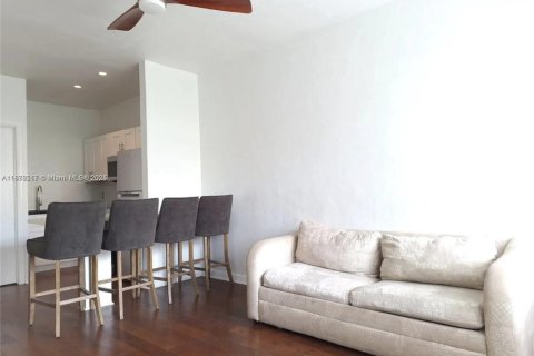 Снять в аренду кондоминиум в Майами-Бич, Флорида 1 спальня, 39.95м2, № 1898152 - фото 11