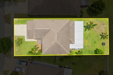House in Riverview, Florida 6 bedrooms, 249.26 sq.m. № 2226705 - photo 7