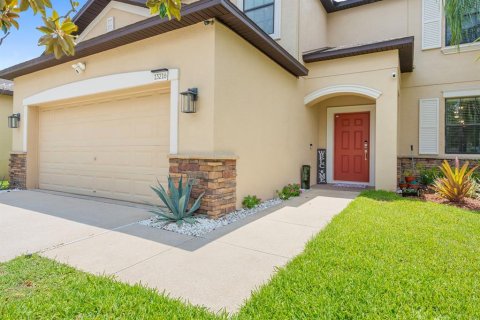 House in Riverview, Florida 6 bedrooms, 249.26 sq.m. № 2226705 - photo 4
