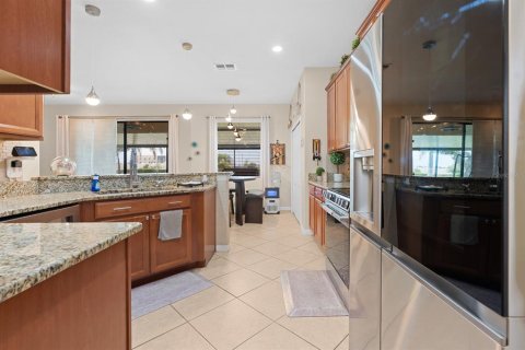 House in Riverview, Florida 6 bedrooms, 249.26 sq.m. № 2226705 - photo 25