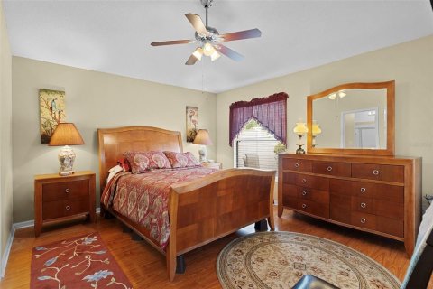 House in The Villages, Florida 3 bedrooms, 130.62 sq.m. № 1911014 - photo 24
