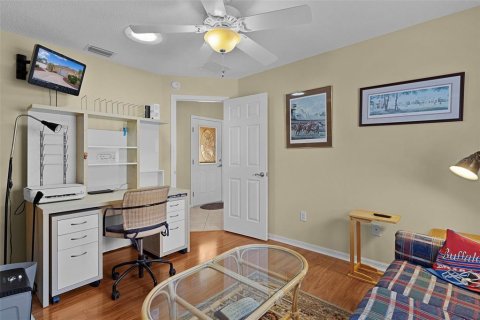House in The Villages, Florida 3 bedrooms, 130.62 sq.m. № 1911014 - photo 18