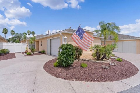 Casa en venta en The Villages, Florida, 3 dormitorios, 130.62 m2 № 1911014 - foto 2