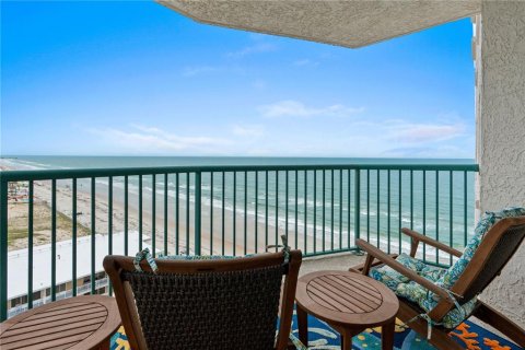 Copropriété à vendre à Daytona Beach, Floride: 2 chambres, 172.8 m2 № 2203353 - photo 3