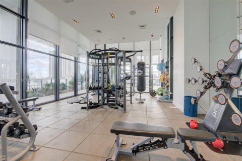 Condominio en alquiler en Miami, Florida, 2 dormitorios, 96.62 m2 № 2040140 - foto 28