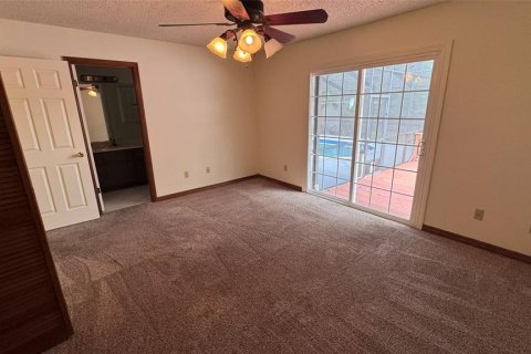 House in Ocala, Florida 3 bedrooms, 124.86 sq.m. № 2199112 - photo 27