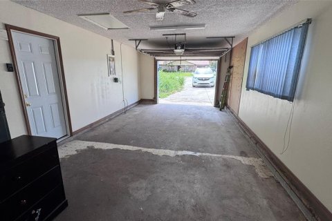 House in Ocala, Florida 3 bedrooms, 124.86 sq.m. № 2199112 - photo 19