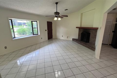 House in Ocala, Florida 3 bedrooms, 124.86 sq.m. № 2199112 - photo 23