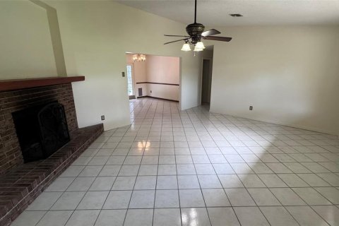 House in Ocala, Florida 3 bedrooms, 124.86 sq.m. № 2199112 - photo 22