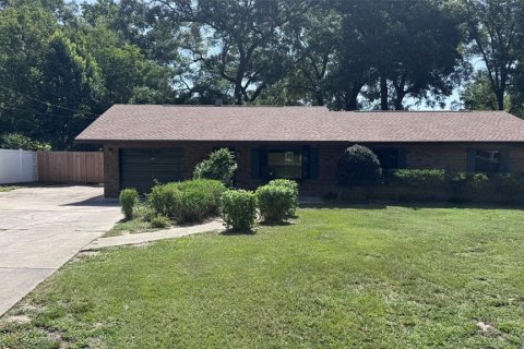 Casa en Ocala, Florida 3 dormitorios, 124.86 m2 № 2199112