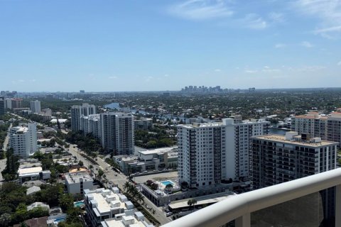 Condo in Fort Lauderdale, Florida, 5 bedrooms  № 2189664 - photo 4