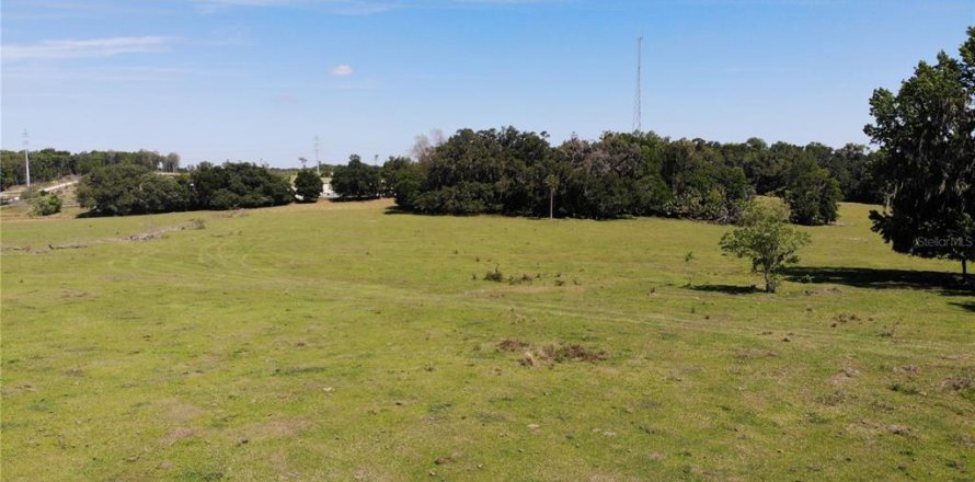 Terreno en Oxford, Florida № 1788983