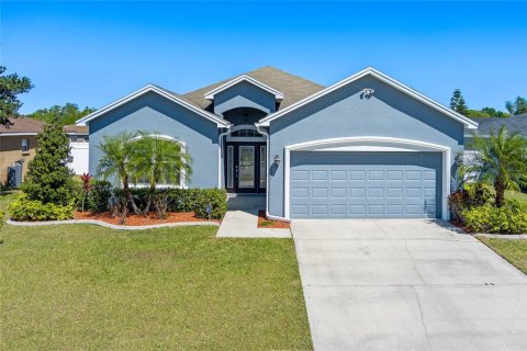 House in Lakeland, Florida 3 bedrooms, 155.52 sq.m. № 1583658 - photo 2