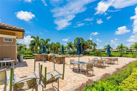 Copropriété à vendre à Hollywood, Floride: 1 chambre, 78.41 m2 № 1842782 - photo 26
