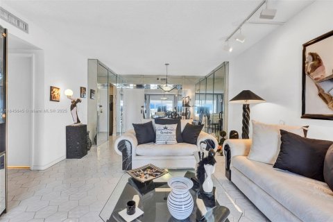 Copropriété à vendre à Hollywood, Floride: 1 chambre, 78.41 m2 № 1842782 - photo 7