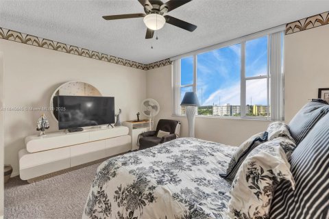 Copropriété à vendre à Hollywood, Floride: 1 chambre, 78.41 m2 № 1842782 - photo 16