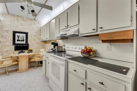 Copropriété à vendre à Hollywood, Floride: 1 chambre, 78.41 m2 № 1842782 - photo 12