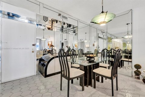 Copropriété à vendre à Hollywood, Floride: 1 chambre, 78.41 m2 № 1842782 - photo 6