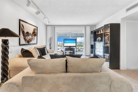 Copropriété à vendre à Hollywood, Floride: 1 chambre, 78.41 m2 № 1842782 - photo 8