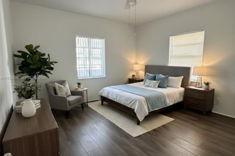 Снять в аренду виллу или дом в Майами, Флорида 3 спальни, 111.48м2, № 1987224 - фото 6