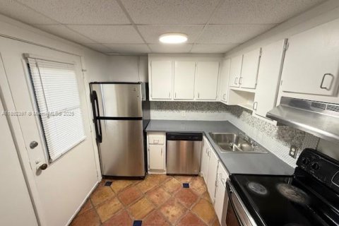 Condo in Aventura, Florida, 2 bedrooms  № 1944252 - photo 4