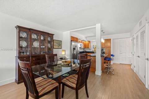 Copropriété à vendre à Vero Beach, Floride: 2 chambres, 120.77 m2 № 2146470 - photo 6