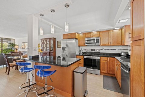 Copropriété à vendre à Vero Beach, Floride: 2 chambres, 120.77 m2 № 2146470 - photo 2