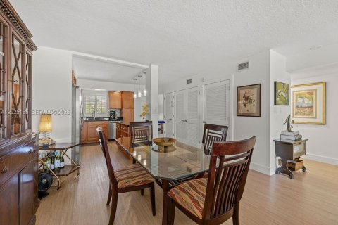 Copropriété à vendre à Vero Beach, Floride: 2 chambres, 120.77 m2 № 2146470 - photo 7
