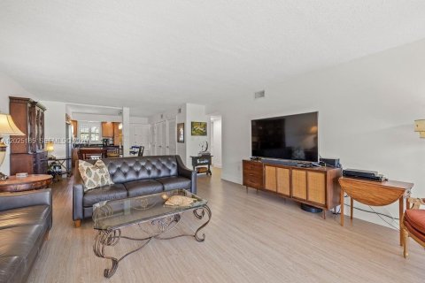 Copropriété à vendre à Vero Beach, Floride: 2 chambres, 120.77 m2 № 2146470 - photo 12