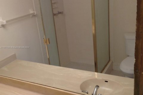 Copropriété à vendre à Tamarac, Floride: 2 chambres, 81.75 m2 № 1859441 - photo 9