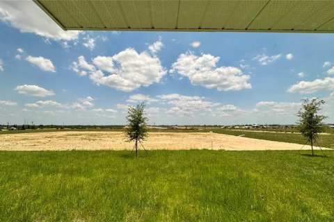 Купить виллу или дом в Лейк-Уэльс, Флорида 8 комнат, 174.1м2, № 2111966 - фото 25