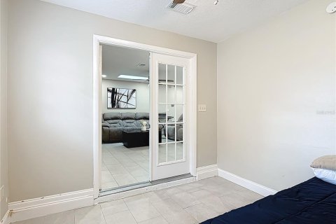 House in Kissimmee, Florida 4 bedrooms, 173.36 sq.m. № 2211813 - photo 26