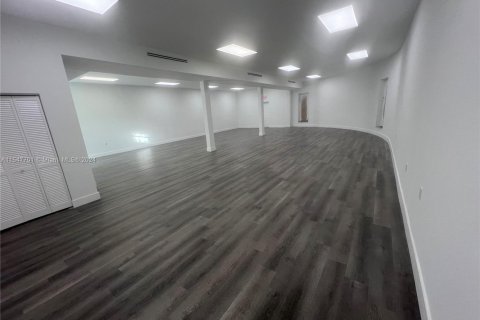 Magasin à Miami, Floride № 1057963