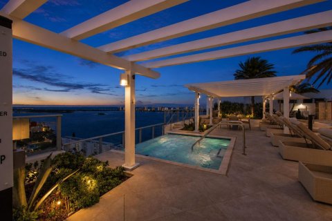 Condo in Lake Park, Florida, 2 bedrooms № 2180447 - photo 5