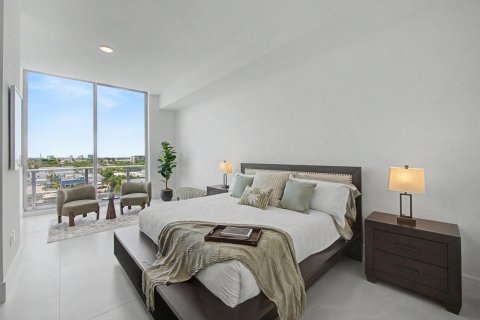 Condo in Lake Park, Florida, 2 bedrooms № 2180447 - photo 13