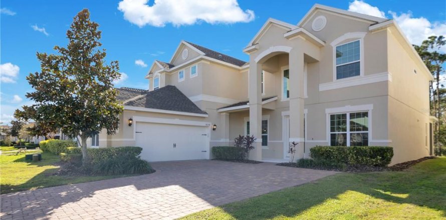 House in Windermere, Florida 6 bedrooms, 401.24 sq.m. № 1524606
