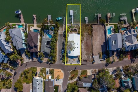 Villa ou maison à vendre à Indian Rocks Beach, Floride: 3 chambres, 146.79 m2 № 2123901 - photo 23