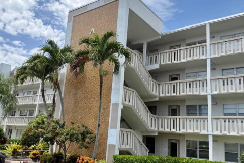 Condo in Boca Raton, Florida, 2 bedrooms  № 2392147 - photo 18