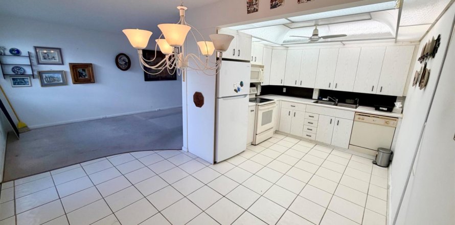 Condo in Boca Raton, Florida, 2 bedrooms  № 2392147