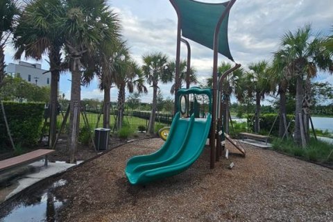 Townhouse in Orlando, Florida 4 bedrooms, 185.06 sq.m. № 1877089 - photo 21