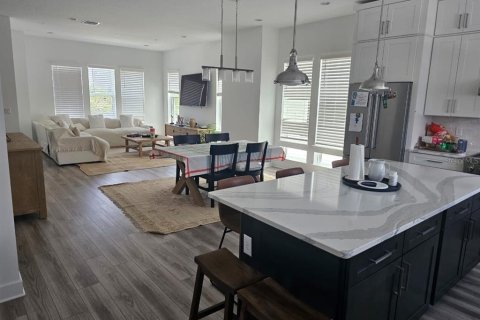 Townhouse in Orlando, Florida 4 bedrooms, 185.06 sq.m. № 1877089 - photo 7