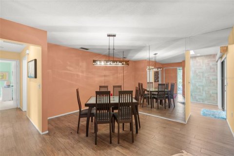 Villa ou maison à vendre à Sarasota, Floride: 3 chambres, 155.98 m2 № 1786089 - photo 4